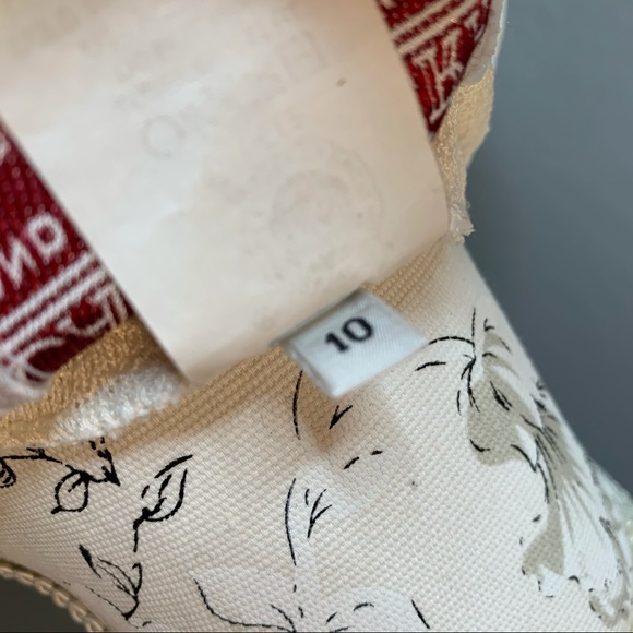 Vintage Castleberry Knit Cardigan Jewel Buttons 10 - Picture 5 of 6